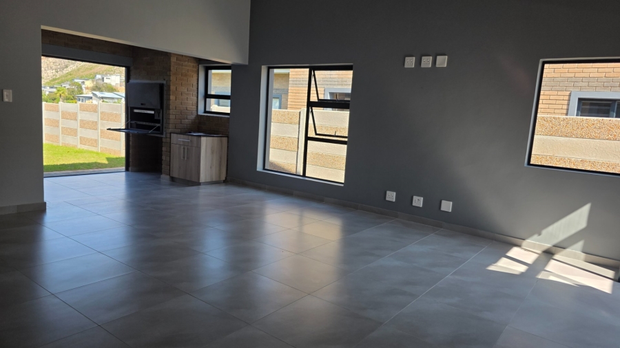 3 Bedroom Property for Sale in Island View Western Cape